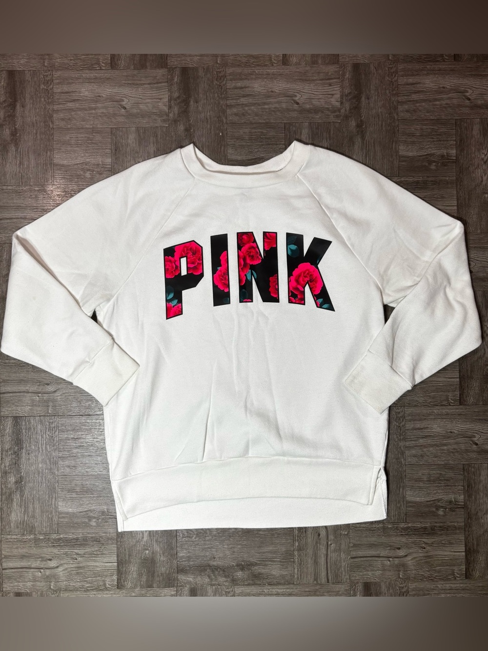 Victorias Secret PINK Oversized Sweatshirt White Red Roses Classic Logo Size XS